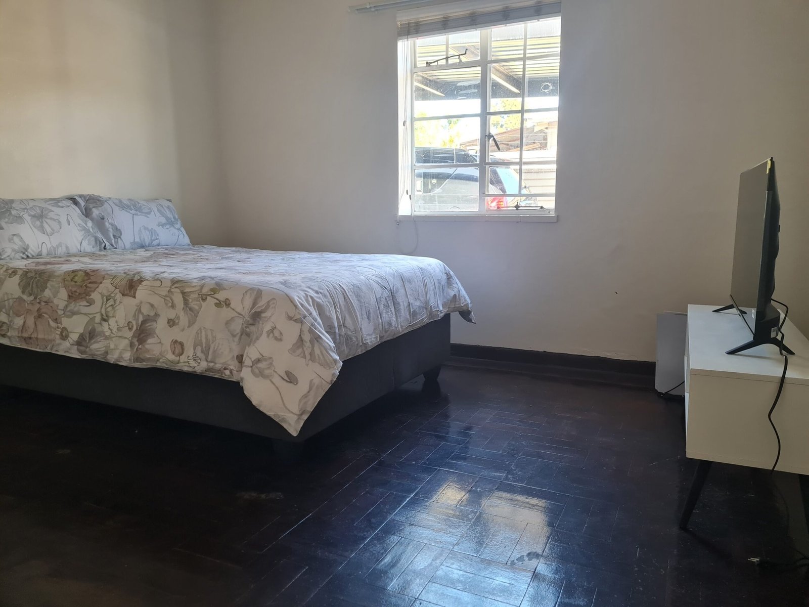 Day Rest & Hourly Rooms Shotrestpta